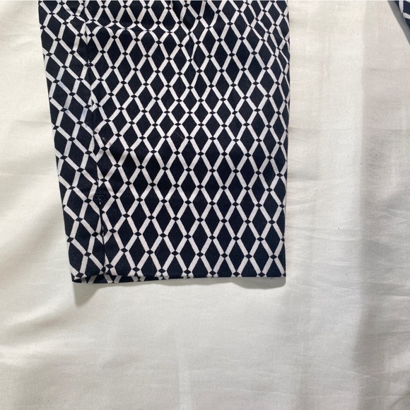 H&M Black and White Print Ankle Length Pants Side Zip Size 6 - Picture 6 of 8